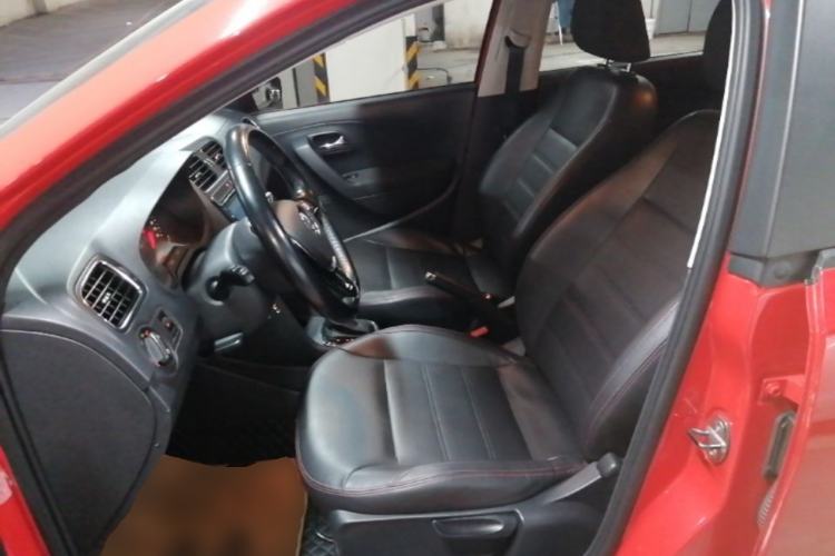 Used Volkswagen Polo 2016 1.6L Automatic Comfort Model Left Front Seat
