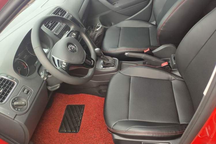 Used Volkswagen Polo 2016 1.6L Automatic Comfort Model Left Front Seat