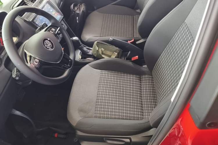 Used Volkswagen Polo 2016 1.6L Automatic Comfort Model Left Front Seat