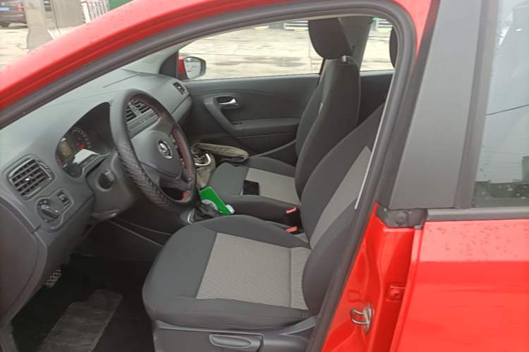 Used Volkswagen Polo 2016 1.4L Automatic Trendy Model Left Front Seat