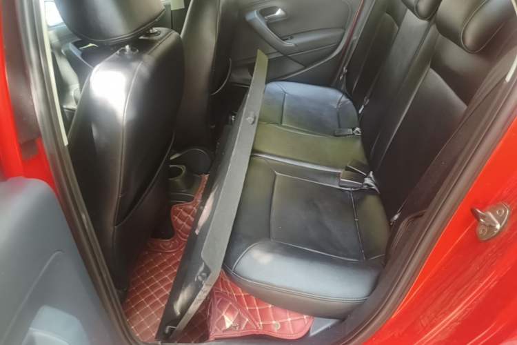 Used Volkswagen Polo 2016 1.6L Automatic Comfort Model Left Rear Seat