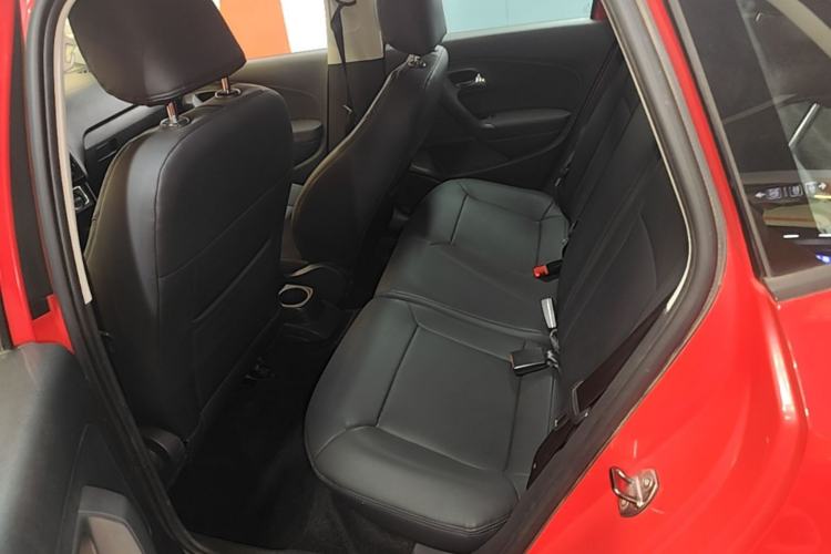 Used Volkswagen Polo 2016 1.6L Automatic Comfort Model Left Rear Seat