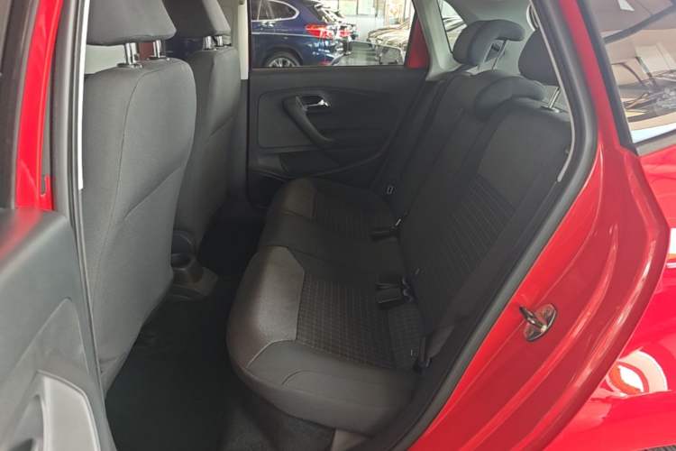 Used Volkswagen Polo 2016 1.6L Automatic Comfort Model Left Rear Seat
