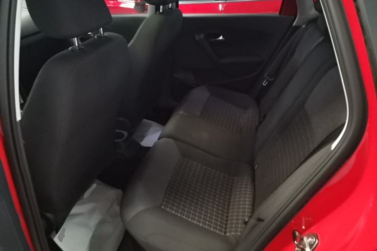 Used Volkswagen Polo 2016 1.6L Automatic Comfort Model Left Rear Seat