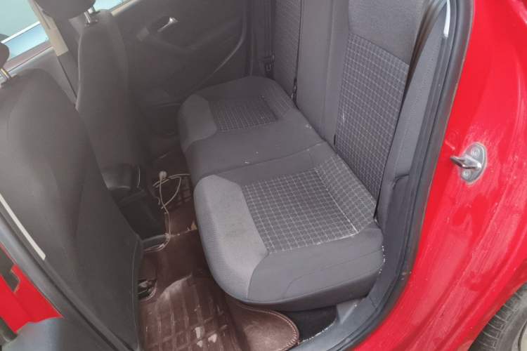 Used Volkswagen Polo 2016 1.6L Automatic Comfort Model Left Rear Seat