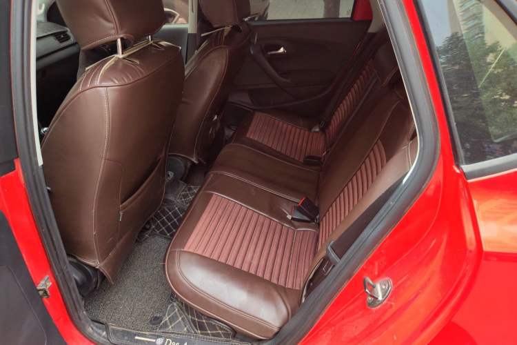 Used Volkswagen Polo 2016 1.4L Manual Fashion Model Left Rear Seat