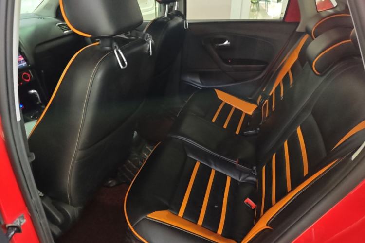 Used Volkswagen Polo 2016 1.6L Automatic Comfort Model Left Rear Seat