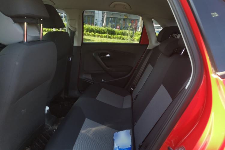 Used Volkswagen Polo 2016 1.4L Manual Fashion Model Left Rear Seat