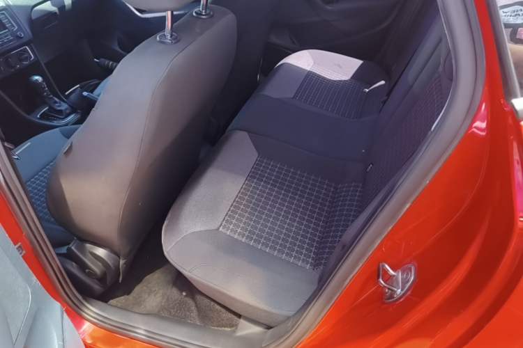Used Volkswagen Polo 2016 1.6L Automatic Comfort Model Left Rear Seat