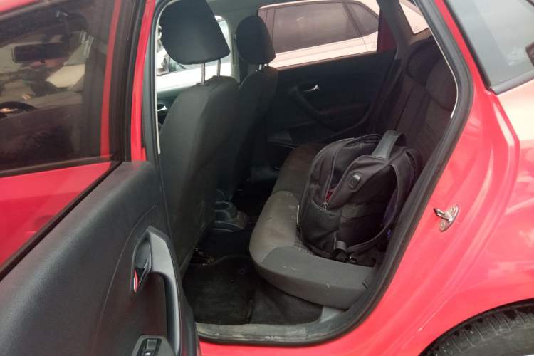 Used Volkswagen Polo 2016 1.6L Automatic Comfort Model Left Rear Seat