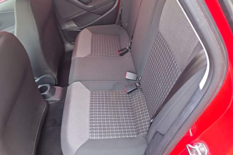 Used Volkswagen Polo 2016 1.6L Automatic Comfort Model Left Rear Seat