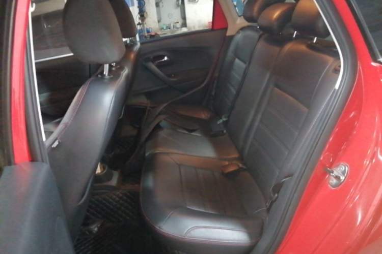 Used Volkswagen Polo 2016 1.6L Automatic Comfort Model Left Rear Seat