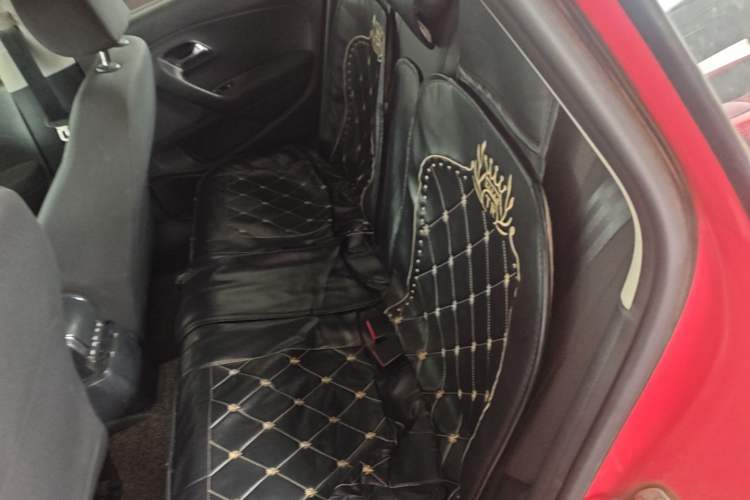 Used Volkswagen Polo 2016 1.6L Automatic Comfort Model Left Rear Seat