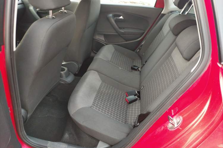 Used Volkswagen Polo 2016 1.6L Automatic Comfort Model Left Rear Seat