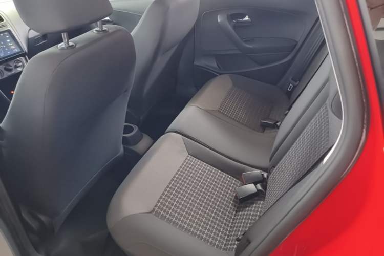 Used Volkswagen Polo 2016 1.6L Automatic Comfort Model Left Rear Seat