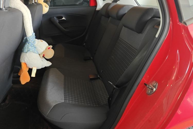 Used Volkswagen Polo 2016 1.6L Automatic Comfort Model Left Rear Seat
