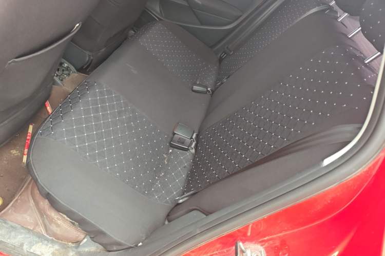 Used Volkswagen Polo 2016 1.4L Manual Fashion Model Left Rear Seat