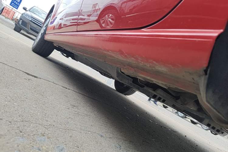 Used Volkswagen Polo 2016 1.4L Automatic Trendy Model Left Side Sill