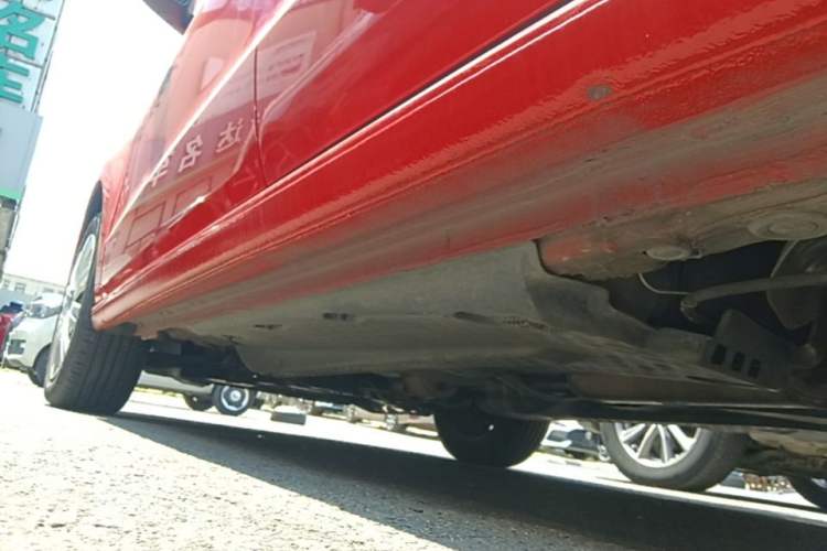 Used Volkswagen Polo 2016 1.6L Automatic Comfort Model Left Side Sill