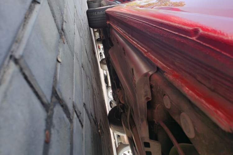 Used Volkswagen Polo 2016 1.4L Automatic Trendy Model Left Side Sill
