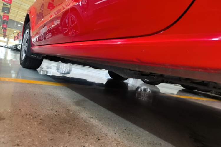 Used Volkswagen Polo 2016 1.4L Automatic Trendy Model Left Side Sill