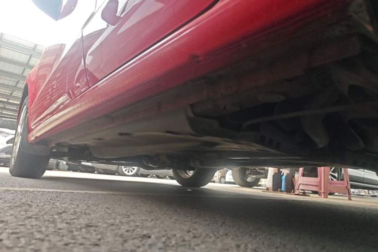 Used Volkswagen Polo 2016 1.6L Automatic Comfort Model Left Side Sill