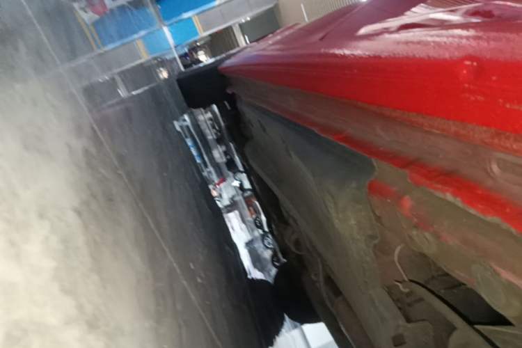 Used Volkswagen Polo 2016 1.6L Automatic Comfort Model Left Side Sill