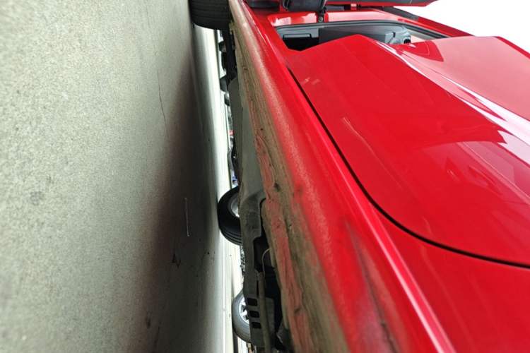 Used Volkswagen Polo 2016 1.6L Automatic Luxury Model Left Side Sill