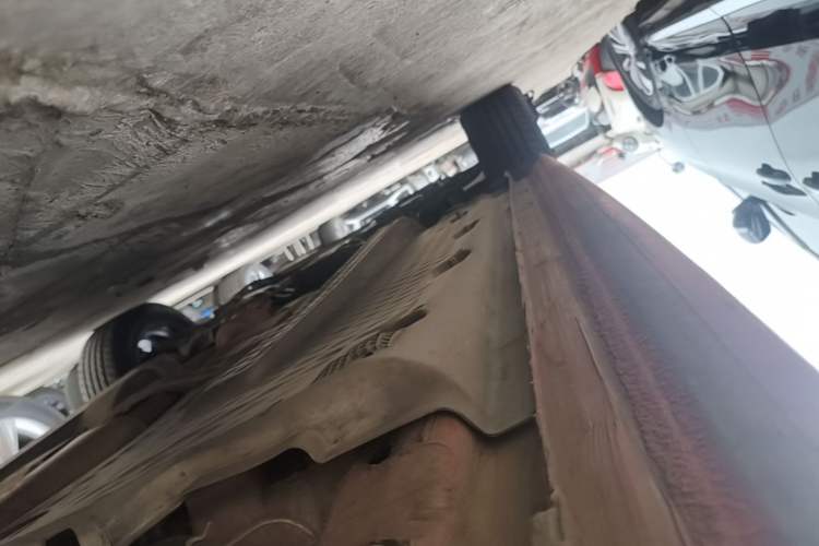 Used Volkswagen Polo 2016 1.6L Automatic Comfort Model Left Side Sill