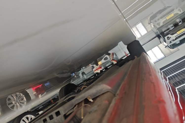 Used Volkswagen Polo 2016 1.4L Automatic Trendy Model Left Side Sill