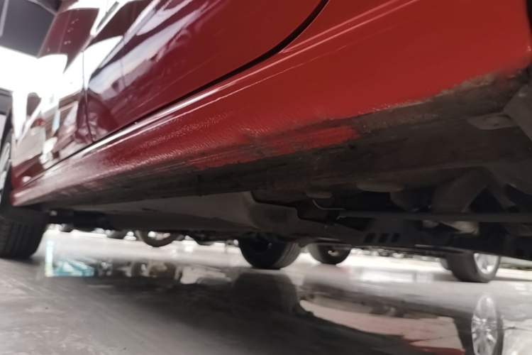 Used Volkswagen Polo 2016 1.6L Automatic Comfort Model Left Side Sill