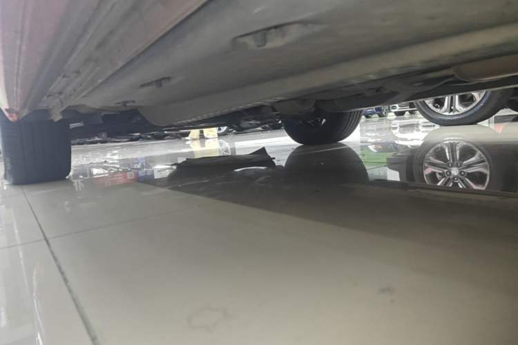 Used Volkswagen Polo 2016 1.6L Automatic Comfort Model Left Side Sill