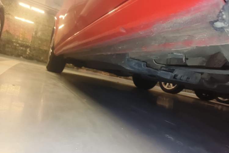 Used Volkswagen Polo 2016 1.4L Automatic Trendy Model Left Side Sill