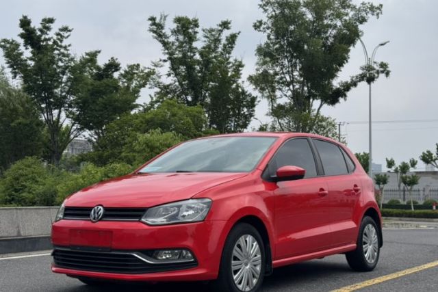 Used Volkswagen Polo 2016 1.6L Automatic Comfort Model