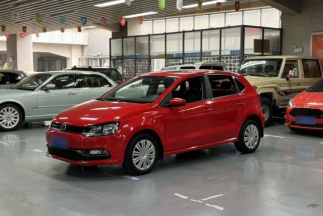 Used Volkswagen Polo 2016 1.6L Automatic Comfort Model