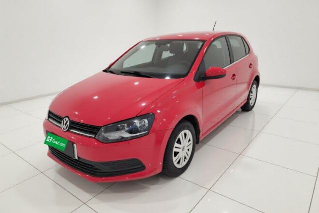 Ojetý Volkswagen Polo 2016 1.4L Automatic Trendy Model