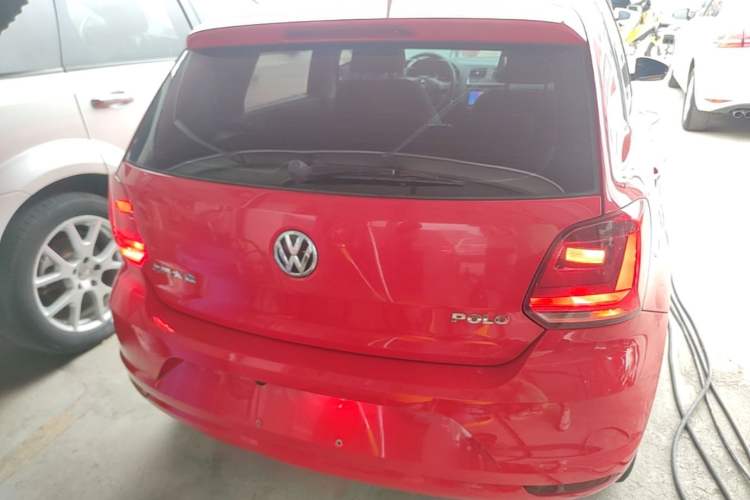 Used Volkswagen Polo 2016 1.4L Manual Fashion Model Rear