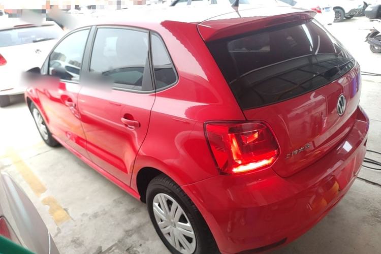Used Volkswagen Polo 2016 1.4L Manual Fashion Model Rear Left 45 Deg