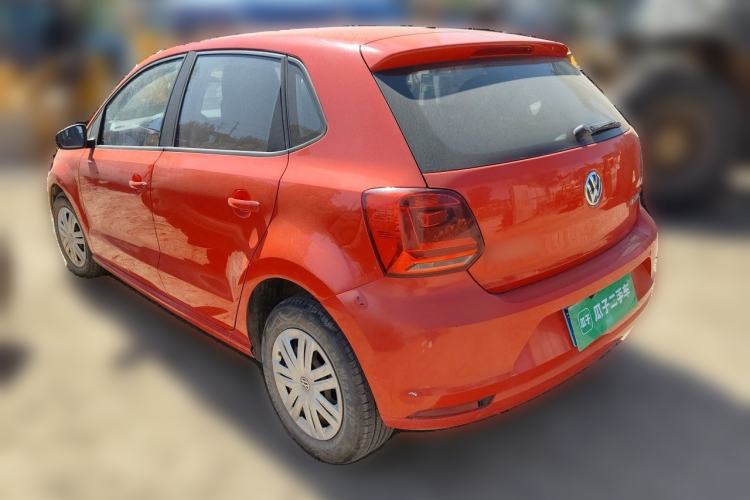 Used Volkswagen Polo 2016 1.4L Manual Fashion Model Rear Left 45 Deg