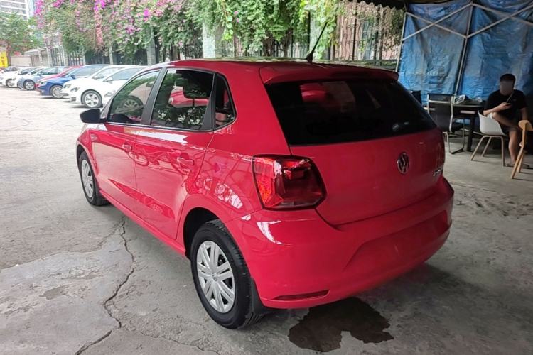 Used Volkswagen Polo 2016 1.4L Manual Fashion Model Rear Left 45 Deg