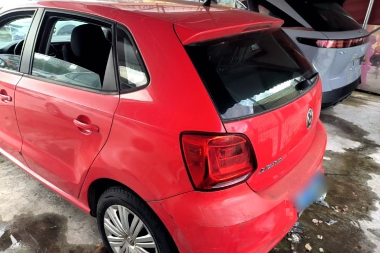 Used Volkswagen Polo 2016 1.6L Automatic Comfort Model Rear Left 45 Deg