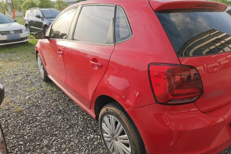 Used Volkswagen Polo 2016 1.6L Automatic Comfort Model Rear Left 45 Deg