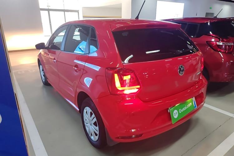Used Volkswagen Polo 2016 1.4L Manual Fashion Model Rear Left 45 Deg