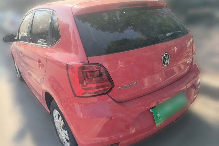 Used Volkswagen Polo 2016 1.4L Manual Fashion Model Rear Left 45 Deg