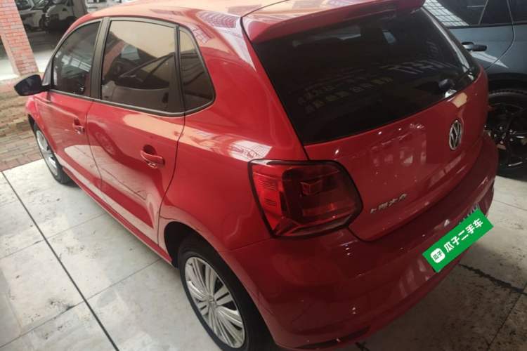 Used Volkswagen Polo 2016 1.6L Automatic Comfort Model Rear Left 45 Deg