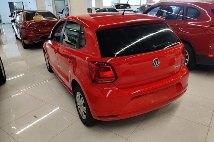 Used Volkswagen Polo 2016 1.4L Automatic Trendy Model Rear Left 45 Deg