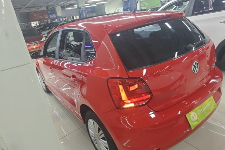 Used Volkswagen Polo 2016 1.6L Automatic Comfort Model Rear Left 45 Deg