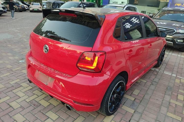 Used Volkswagen Polo 2016 1.4L Manual Fashion Model Rear Right 45 Deg