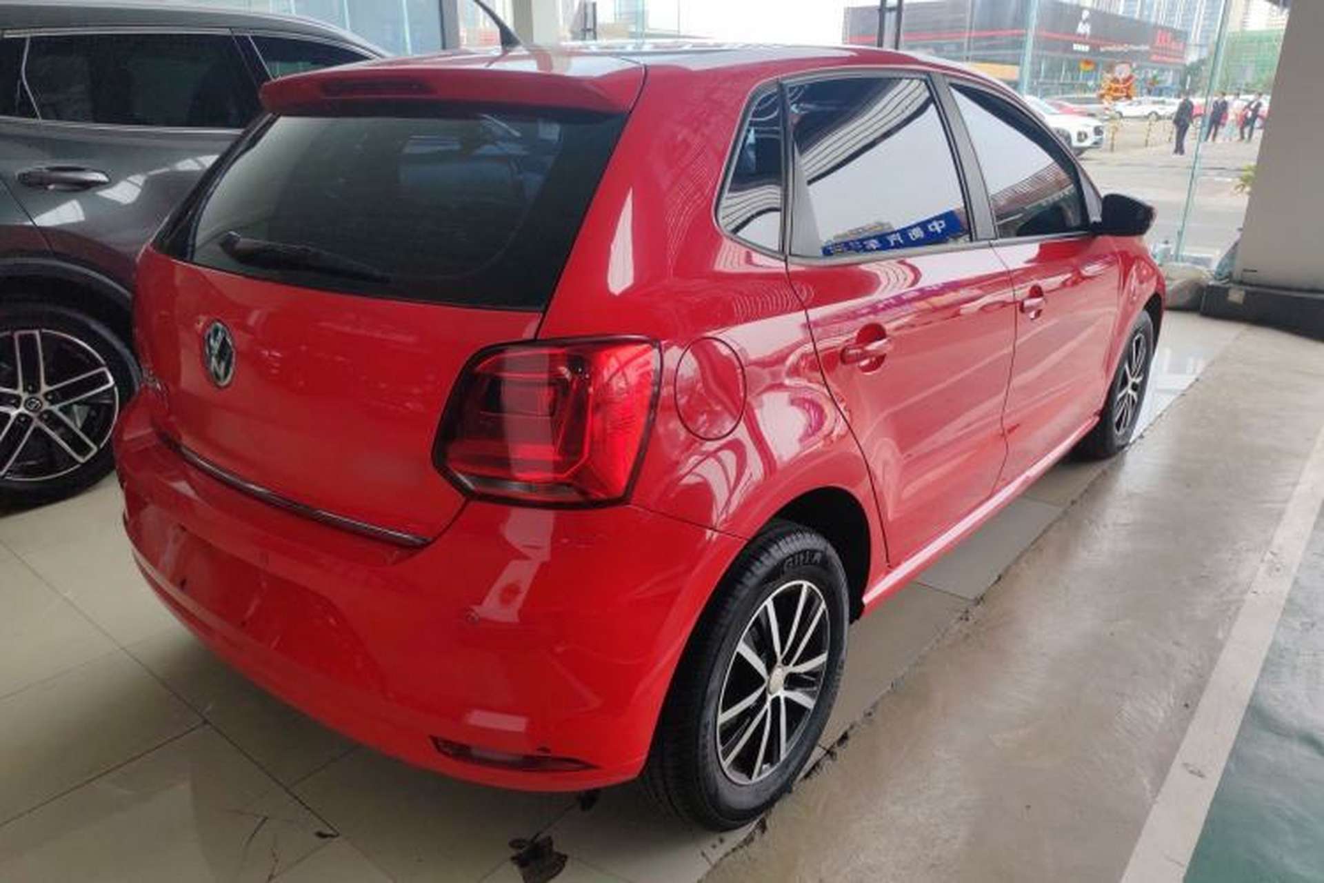 Used Volkswagen Polo 2016 1.4L Manual Fashion Model Rear Right 45 Deg