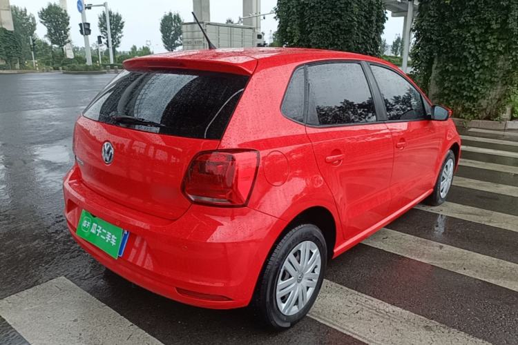 Used Volkswagen Polo 2016 1.4L Manual Fashion Model Rear Right 45 Deg